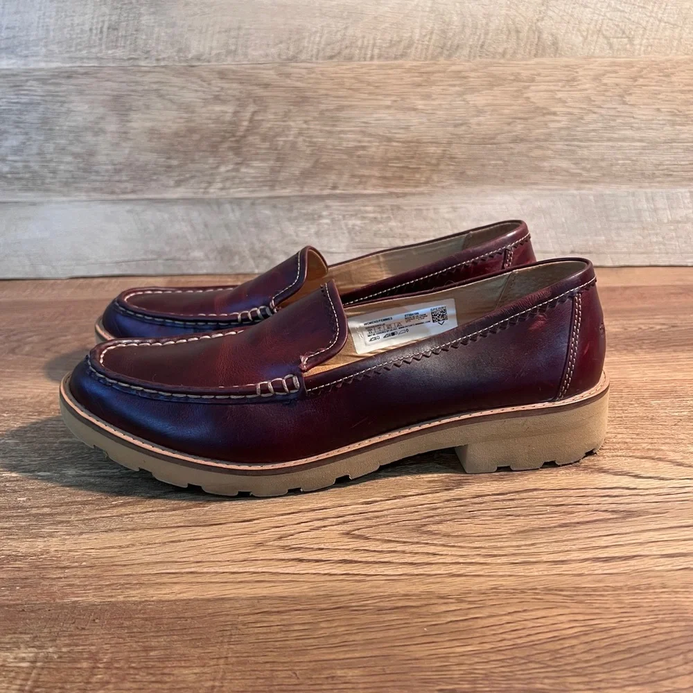 Sperry Women’s Burgundy Leather Loafers — Size 9.5 — Classic &‎ Comfortable